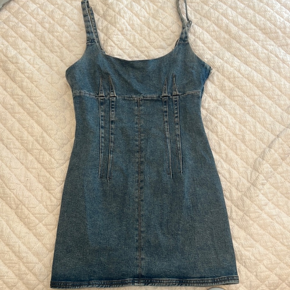 Urban Outfitters BDG Structured Scoop Neck Mini Dress - Picture 3 of 7